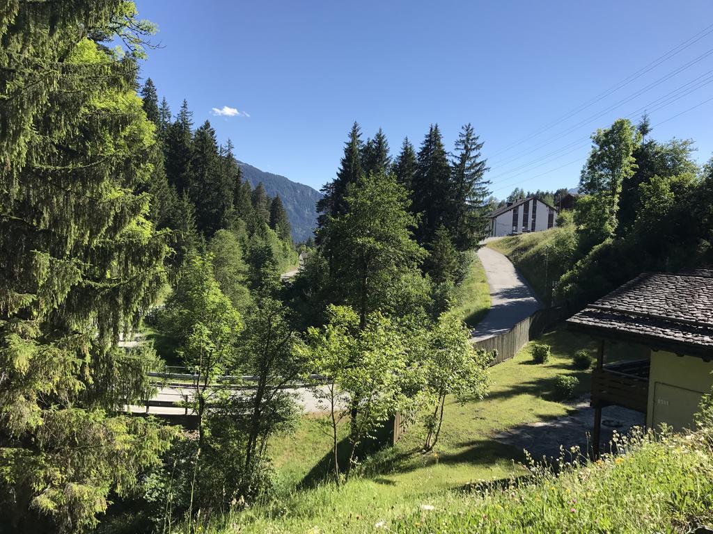 Ferienwohnung Laax Mit Traumblick, Grossem Balkon Und Terrasse Exterior foto