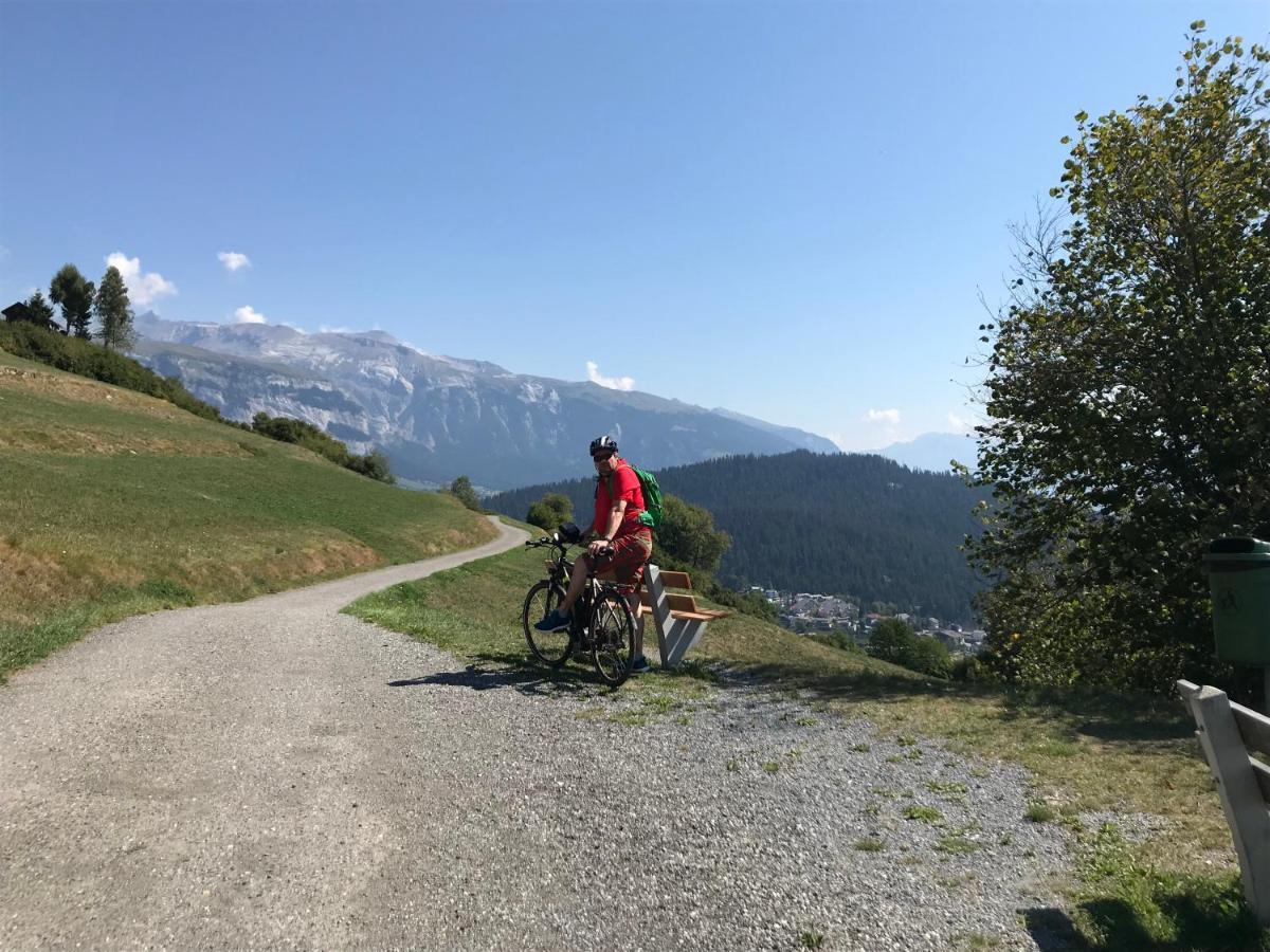 Ferienwohnung Laax Mit Traumblick, Grossem Balkon Und Terrasse Exterior foto